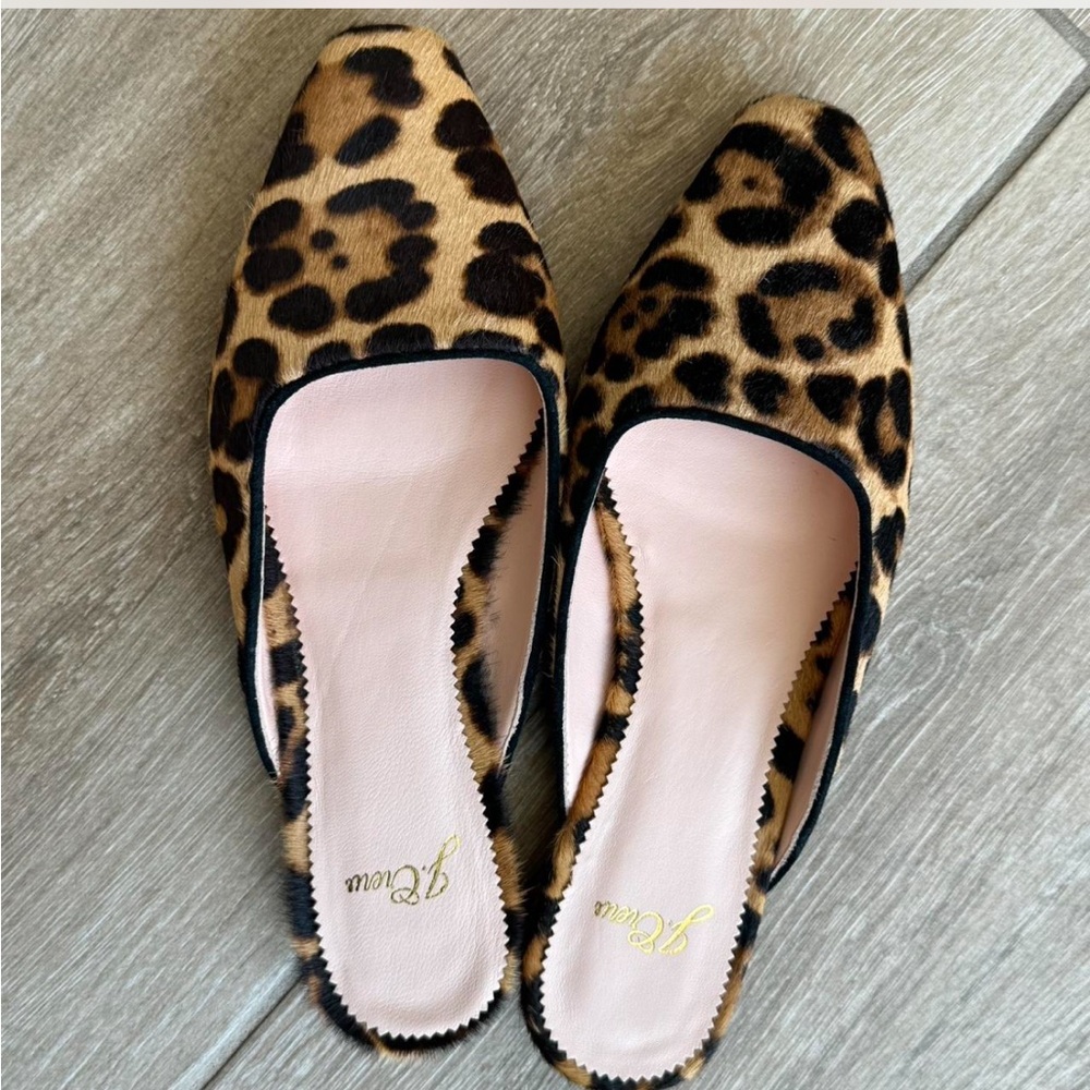 Sold out and no longer continued calf-hair mules